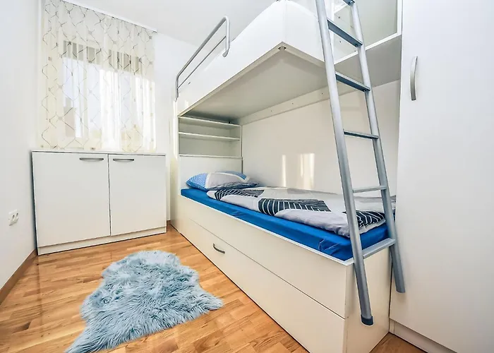 Mare By Interhome Apartman Zára